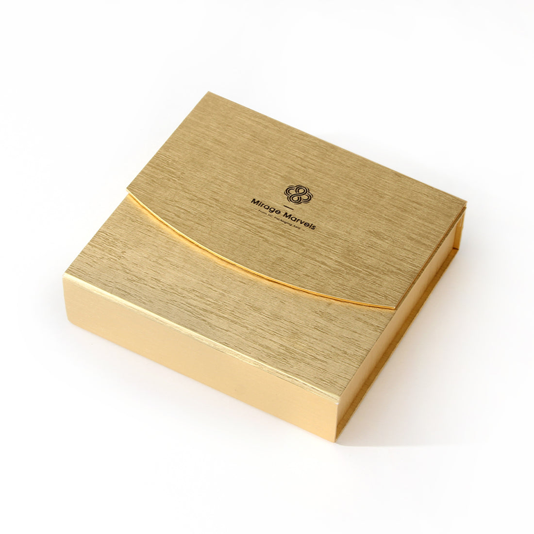 Gold magnetic necklace gift box
