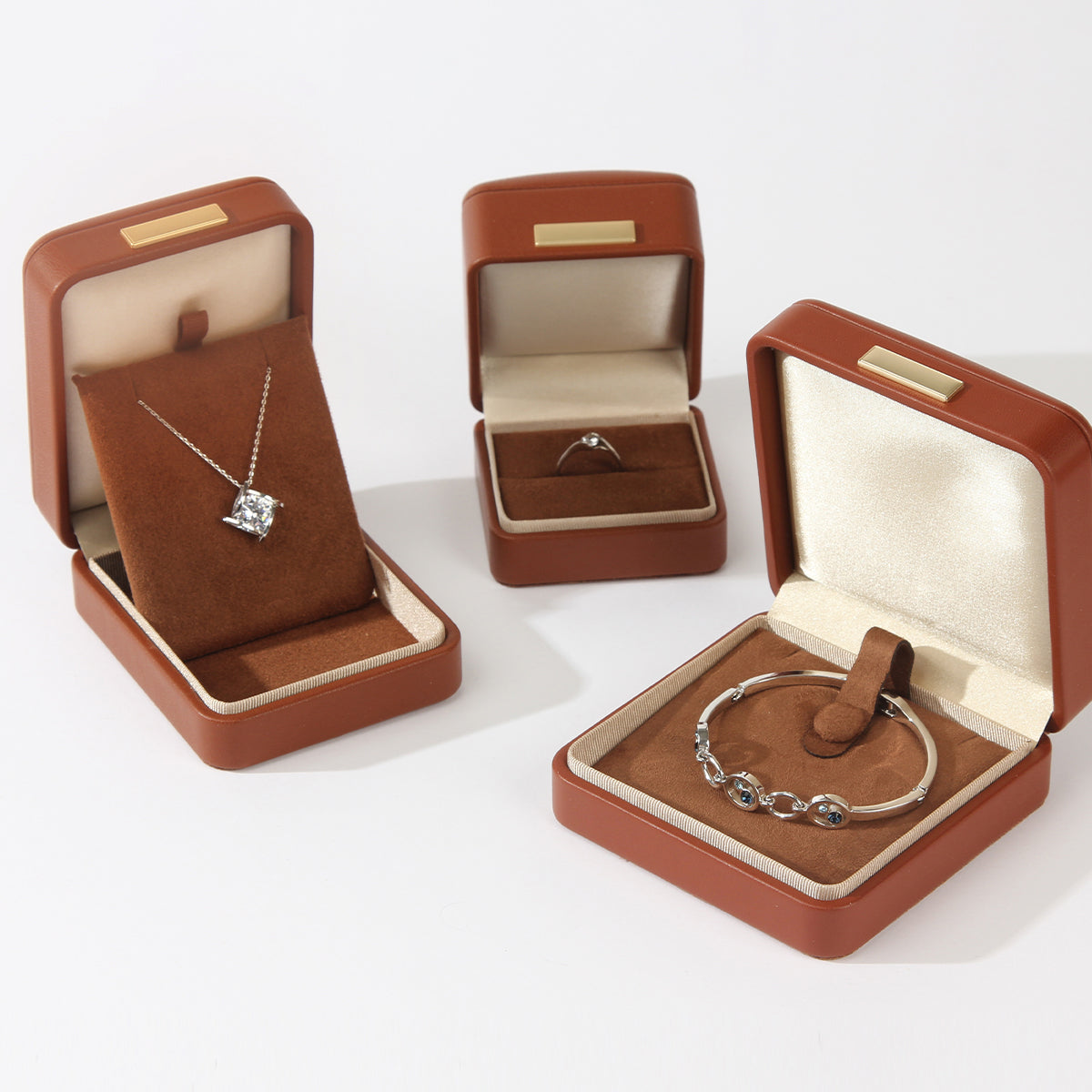 Fashionable Leather Jewelry Display Box